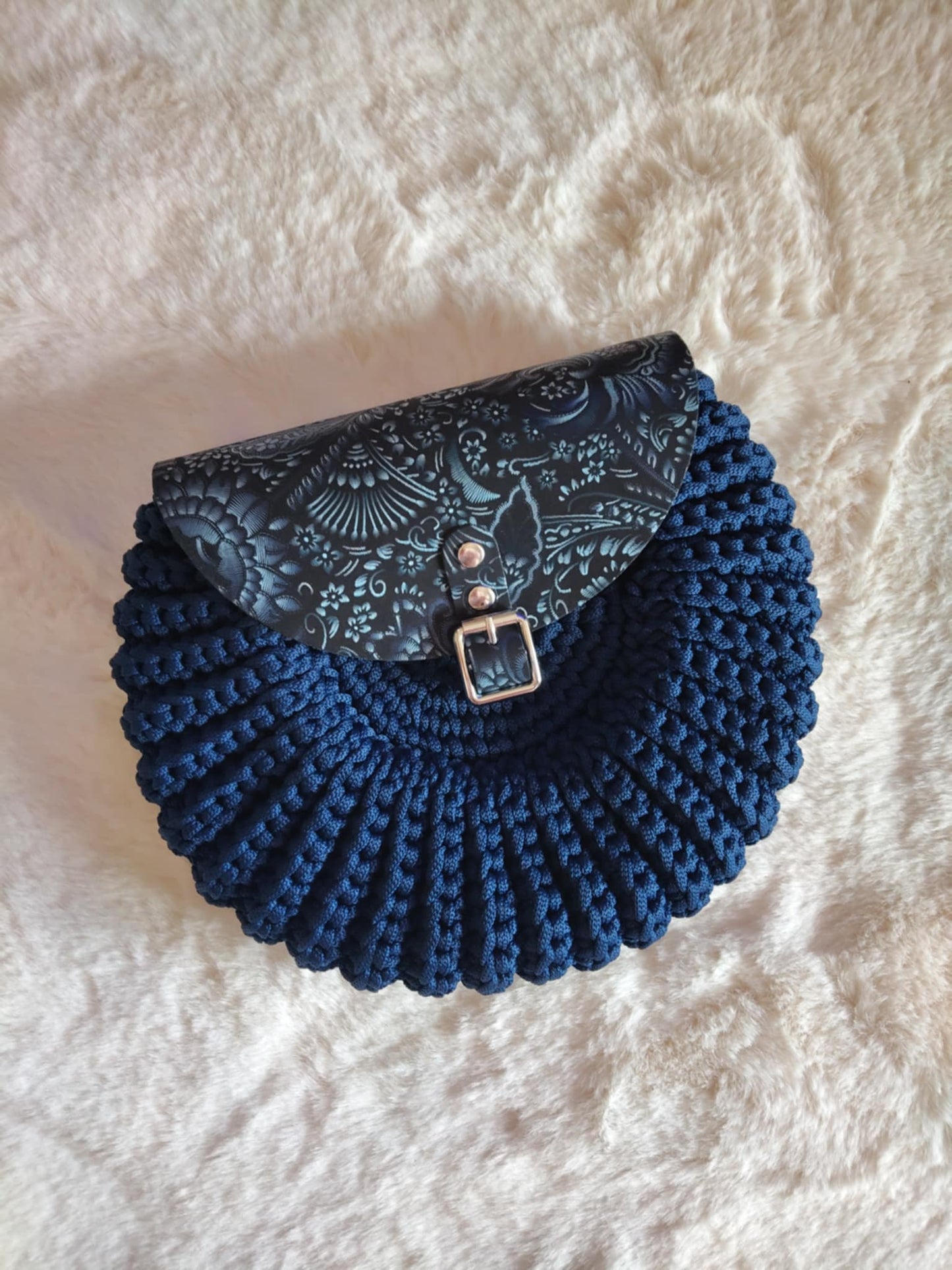 Kabelka "Oreo Flop" (Polyesterová vlna)